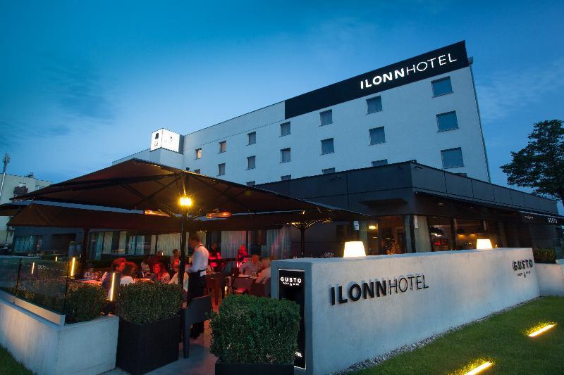 פוזנן Ilonn Hotel מראה חיצוני תמונה